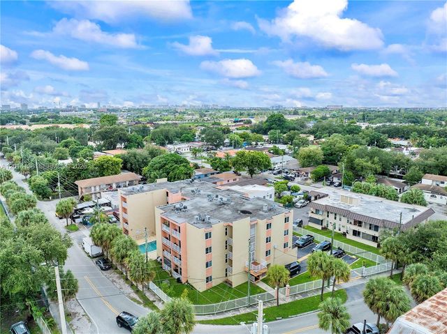 2400 NW 16th St Road, Miami, FL 33125