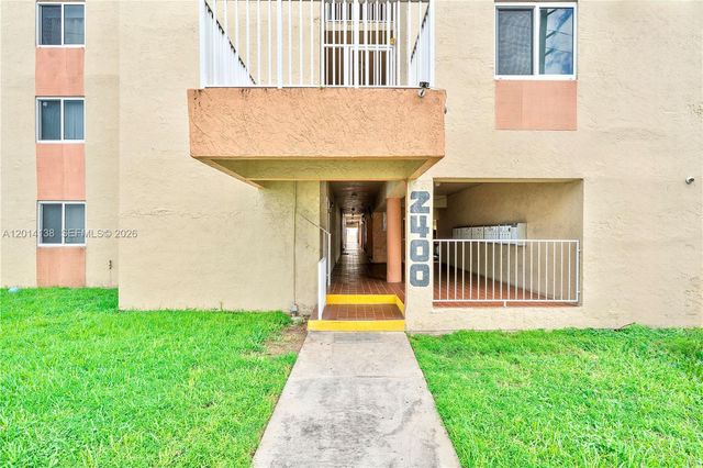 2400 NW 16th St Road, Miami, FL 33125