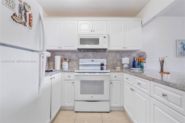 2400 NW 16th St Road, Miami, FL 33125