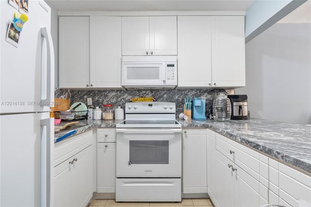 2400 NW 16th St Road, Miami, FL 33125