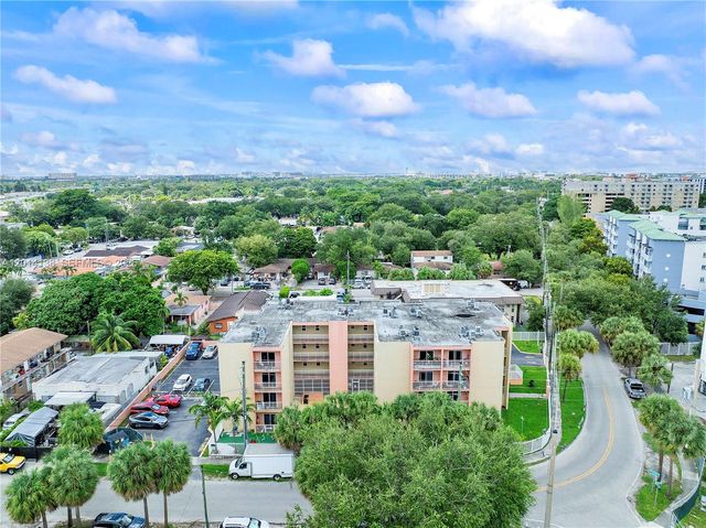 2400 NW 16th St Road, Miami, FL 33125