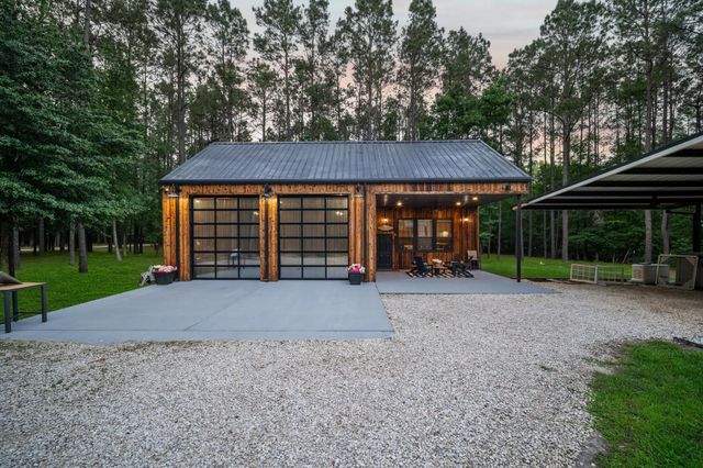 21394 Big Buck Drive, Cleveland, TX 77328