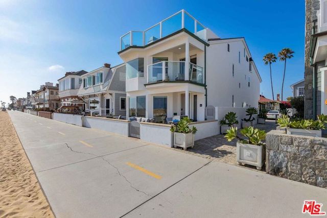 506 W Oceanfront, Newport Beach, CA 92661