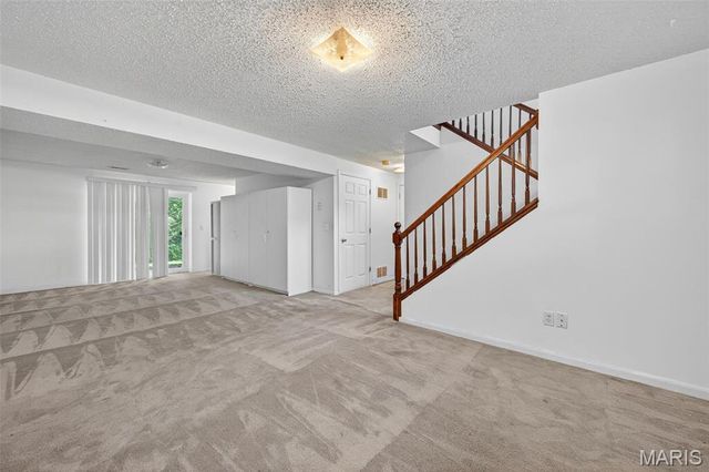 2307 S Milton Avenue, Overland, MO 63114
