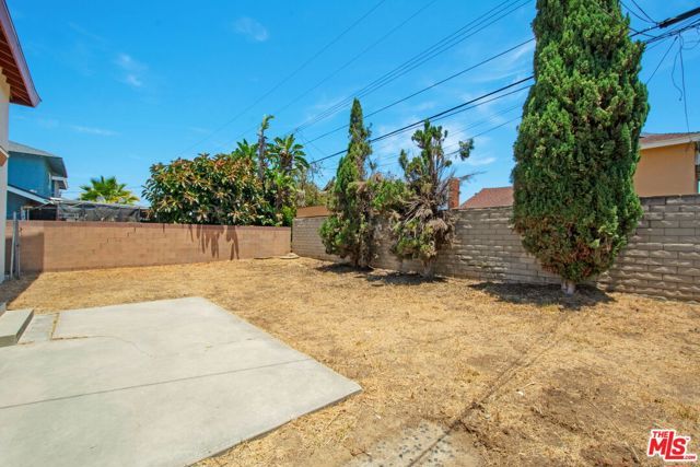 19506 Belshaw Avenue, Carson, CA 90746