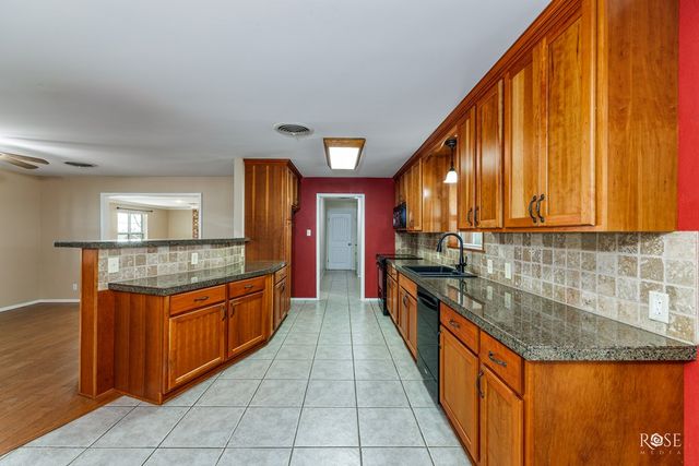 8862 Loop 570, Wall, TX 76957