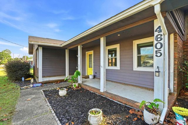 4605 Heatherwood Way, Pace, FL 32571