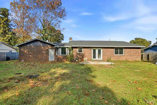 4605 Heatherwood Way, Pace, FL 32571