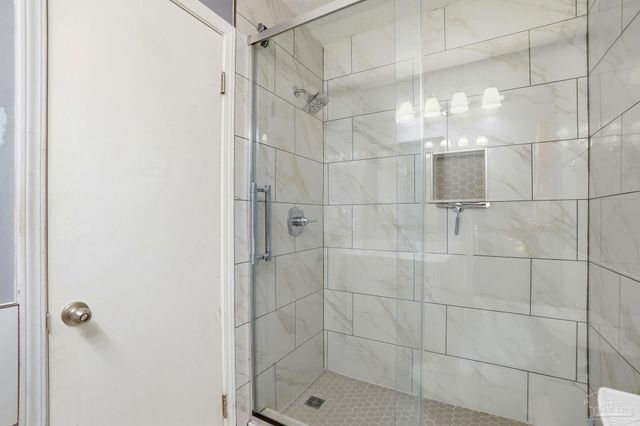 4605 Heatherwood Way, Pace, FL 32571