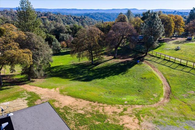 3431 Elderberry Rd, Placerville, CA 95667