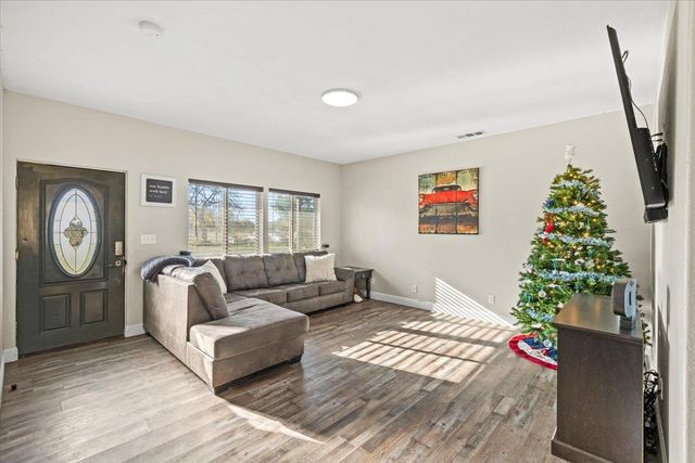 3431 Elderberry Rd, Placerville, CA 95667