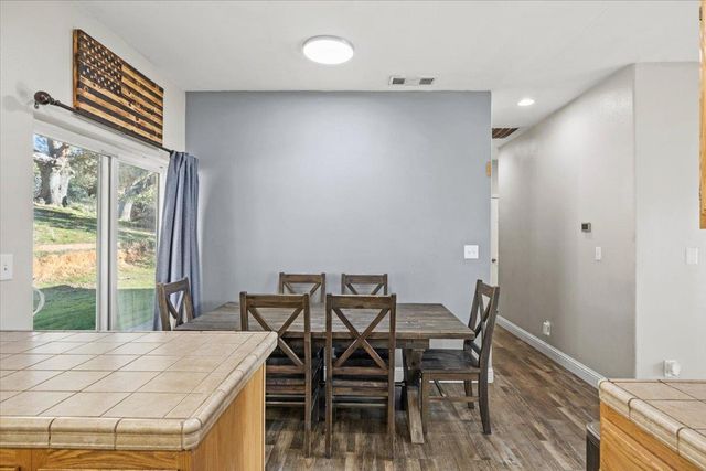 3431 Elderberry Rd, Placerville, CA 95667