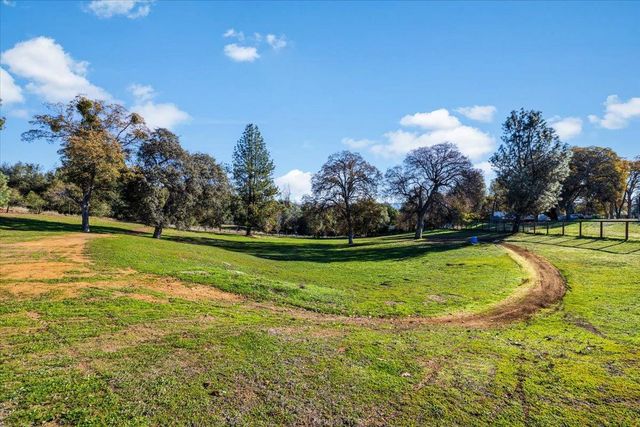 3431 Elderberry Rd, Placerville, CA 95667