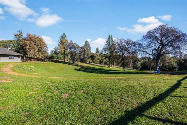 3431 Elderberry Rd, Placerville, CA 95667