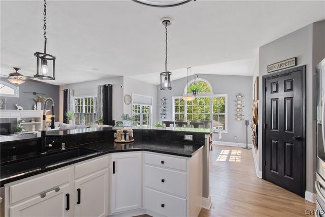 8222 Trellis Brook Lane, Clay, NY 13090