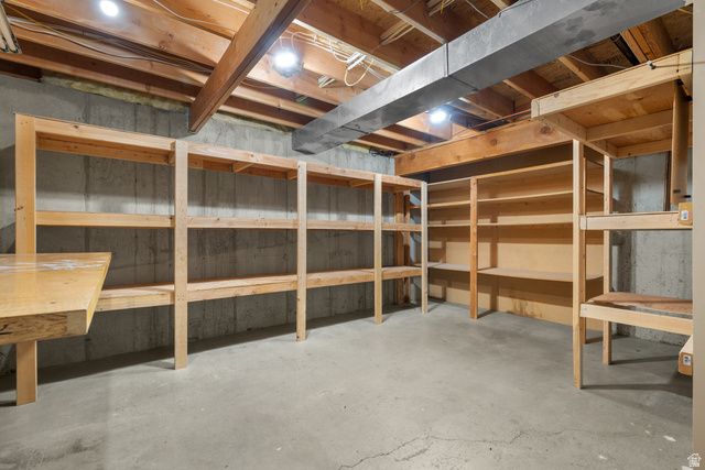 319 W 2325 N, Lehi, UT 84043