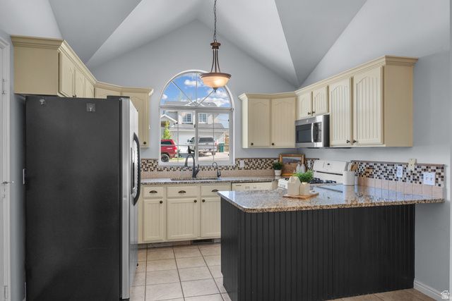 319 W 2325 N, Lehi, UT 84043