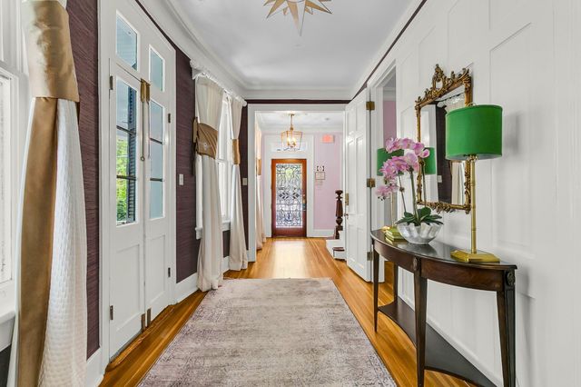 184 Ashley Avenue, Charleston, SC 29403
