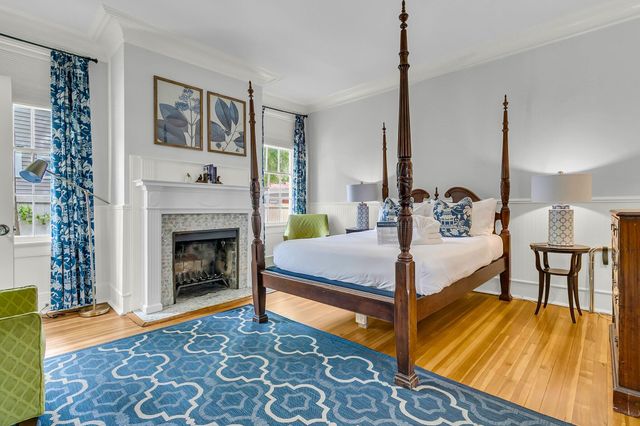 184 Ashley Avenue, Charleston, SC 29403