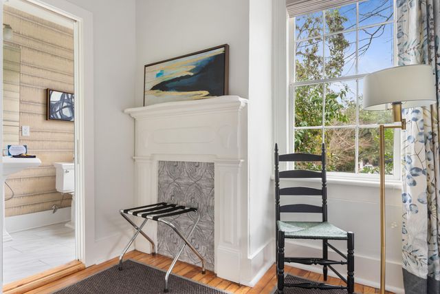 184 Ashley Avenue, Charleston, SC 29403