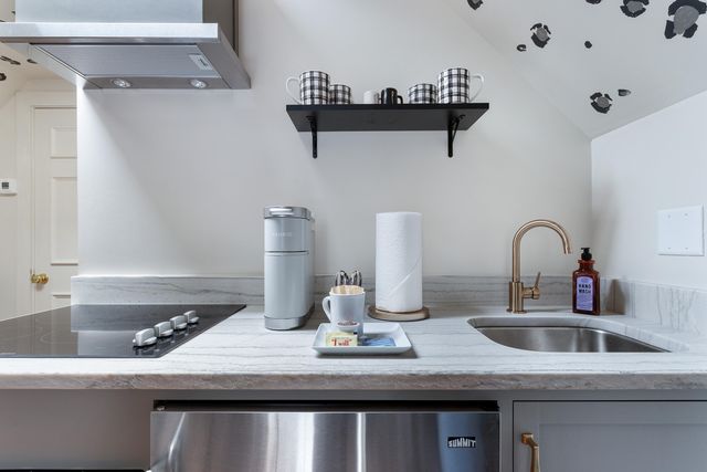 184 Ashley Avenue, Charleston, SC 29403