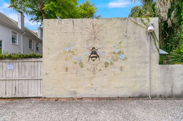 184 Ashley Avenue, Charleston, SC 29403