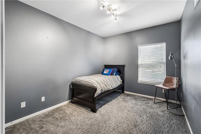 10616 NE 101ST Street, Kansas City, MO 64157