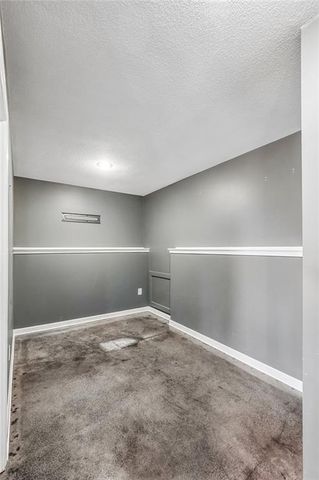 10616 NE 101ST Street, Kansas City, MO 64157