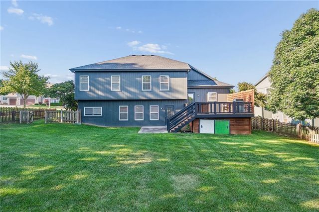 10616 NE 101ST Street, Kansas City, MO 64157