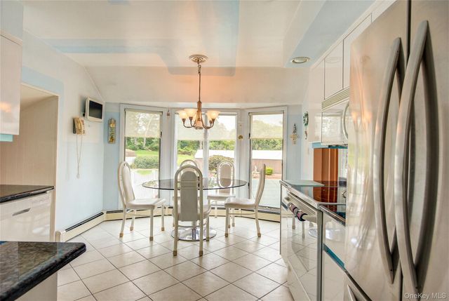 133 Kings Highway, Hauppauge, NY 11788