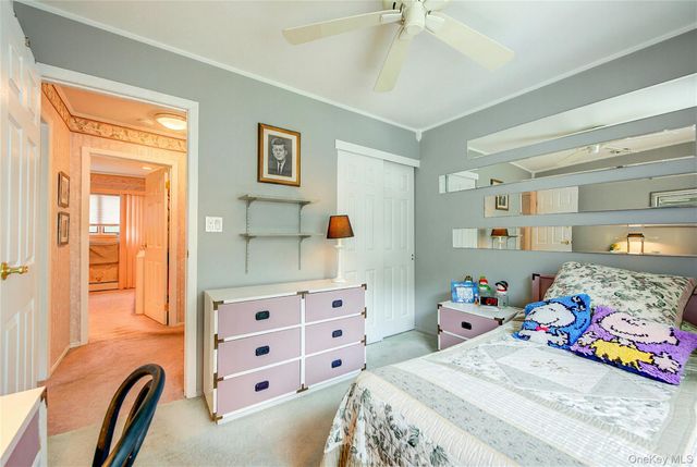 133 Kings Highway, Hauppauge, NY 11788