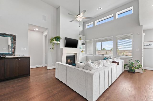 4050 Shackleton Court, Iowa Colony, TX 77583