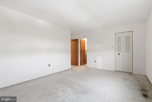 7921 FAIRFIELD ST, Philadelphia, PA 19152