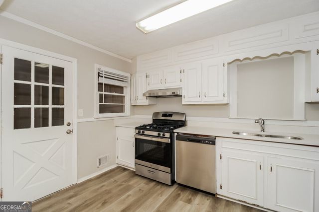 2082 Warren Drive SW, Austell, GA 30106