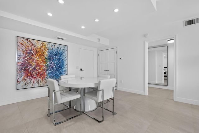 2295 S OCEAN Boulevard 418, Palm Beach, FL 33480