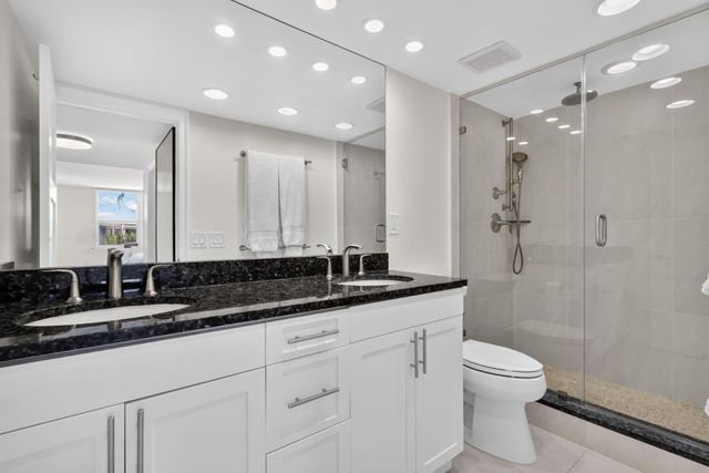2295 S OCEAN Boulevard 418, Palm Beach, FL 33480