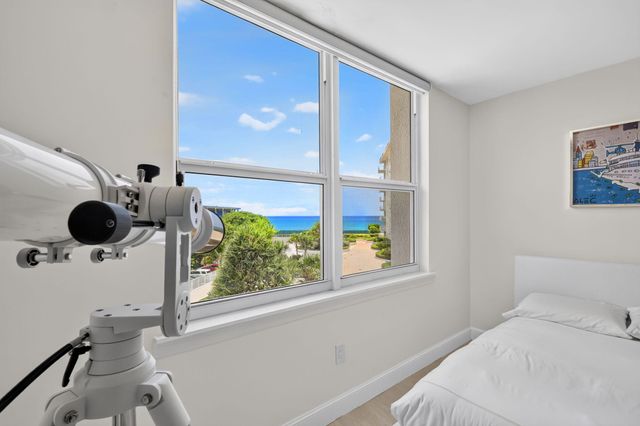 2295 S OCEAN Boulevard 418, Palm Beach, FL 33480