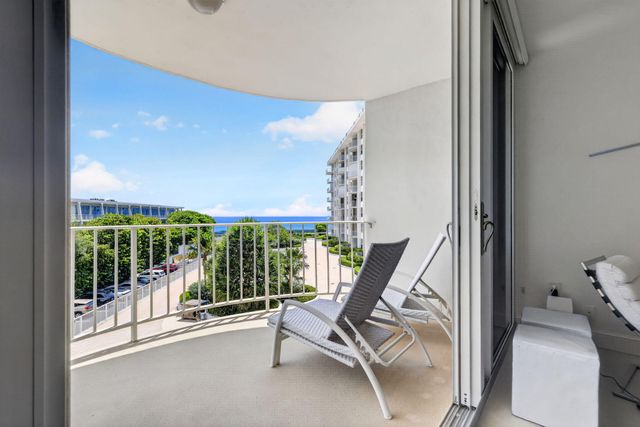 2295 S OCEAN Boulevard 418, Palm Beach, FL 33480