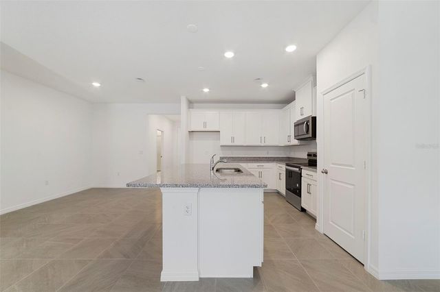 684 LOLA LANE, Oviedo, FL 32765