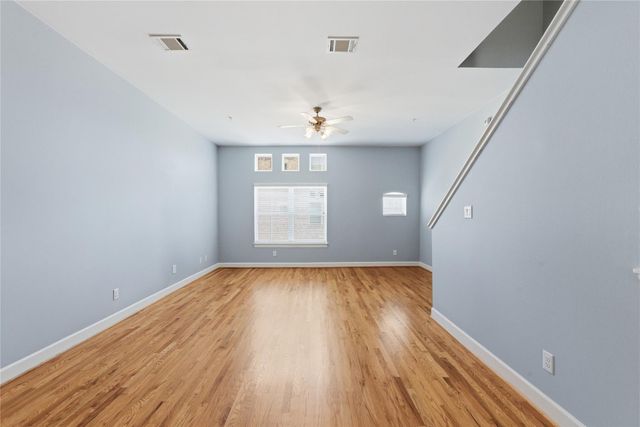 5941 South Loop E 1301, Houston, TX 77033