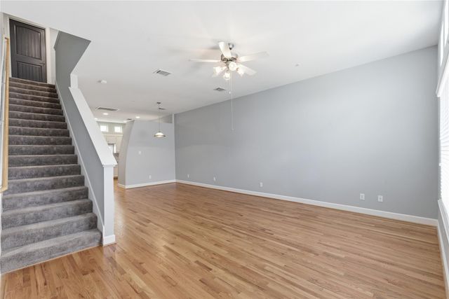 5941 South Loop E 1301, Houston, TX 77033