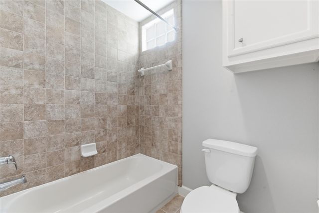 5941 South Loop E 1301, Houston, TX 77033