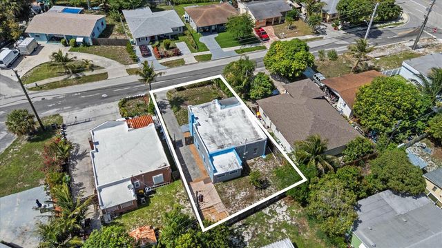 120 NW 4th Avenue, Boynton Beach, FL 33435