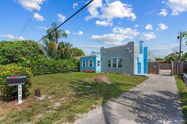120 NW 4th Avenue, Boynton Beach, FL 33435