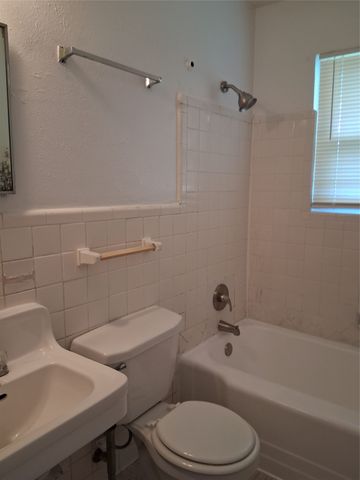 3019 Avon Street 3019, Dallas, TX 75211
