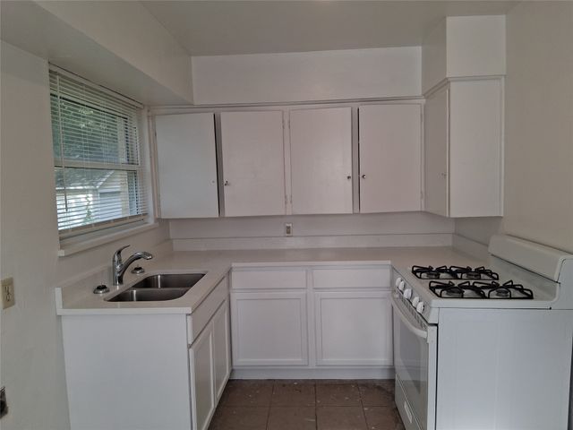 3019 Avon Street 3019, Dallas, TX 75211