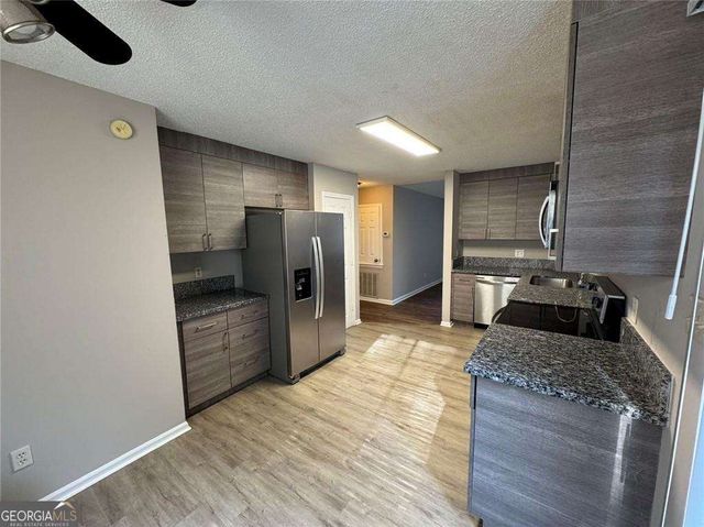 316 Ridgestone Drive, Warner Robins, GA 31088