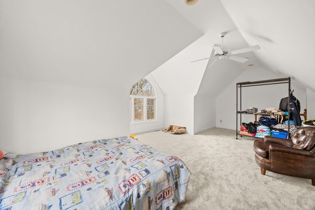8 Telegraph Hill Road, Sandwich, MA 02563