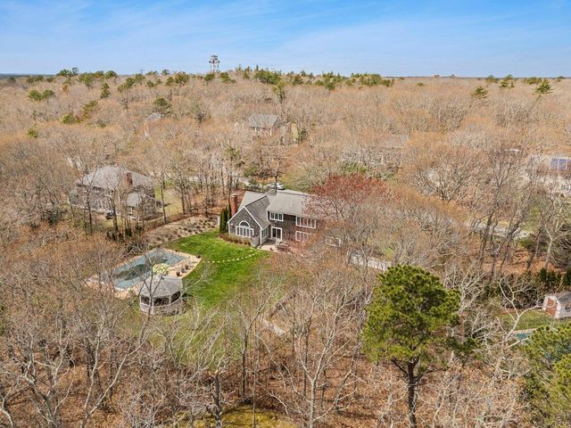 8 Telegraph Hill Road, Sandwich, MA 02563