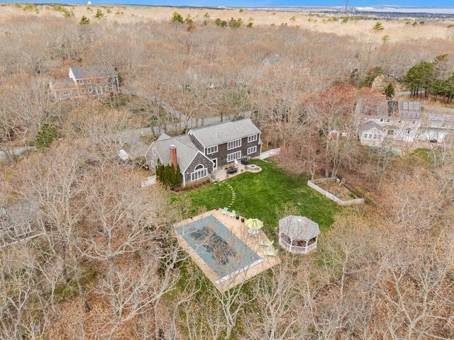 8 Telegraph Hill Road, Sandwich, MA 02563